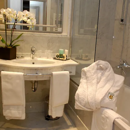 فندق Grand Duca Di Mantova 4*