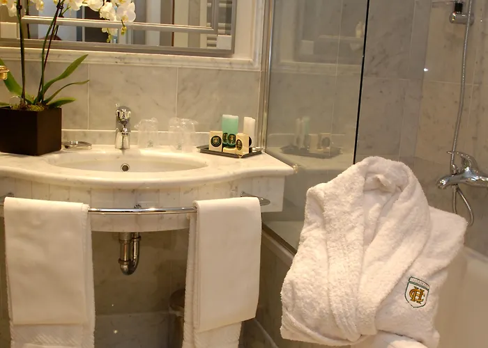 מלון Grand Duca Di Mantova 4*