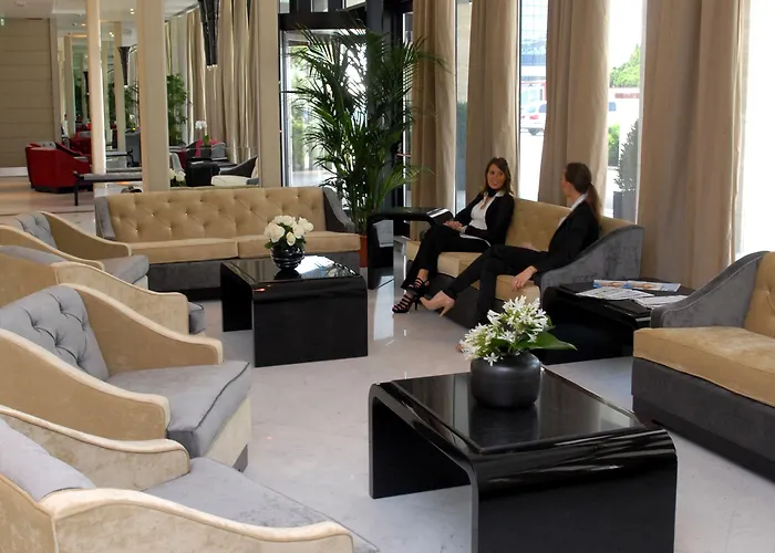 מלון Grand Duca Di Mantova ססטו סן ג'ובני