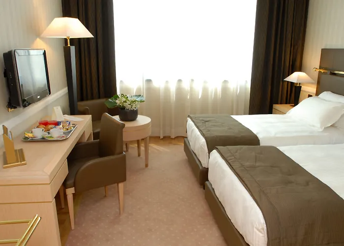 Grand Duca Di Mantova מלון 4*