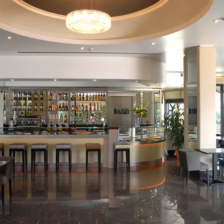 Grand Duca Di Mantova Hotel 4*