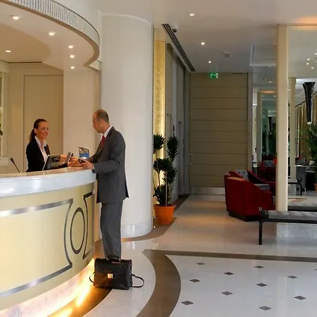 Grand Duca Di Mantova Hotel 4*